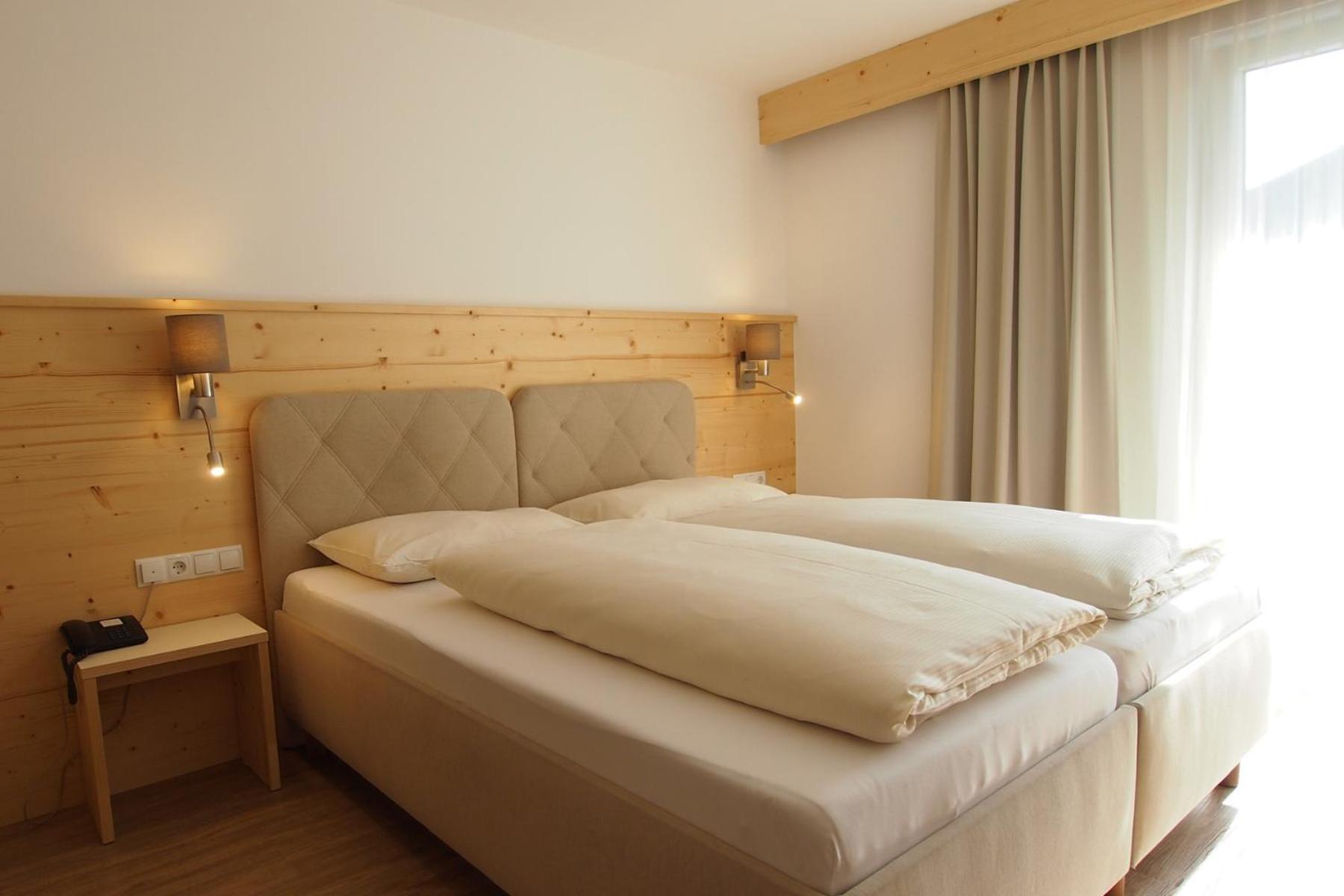 Sonnhof Hotel 4*